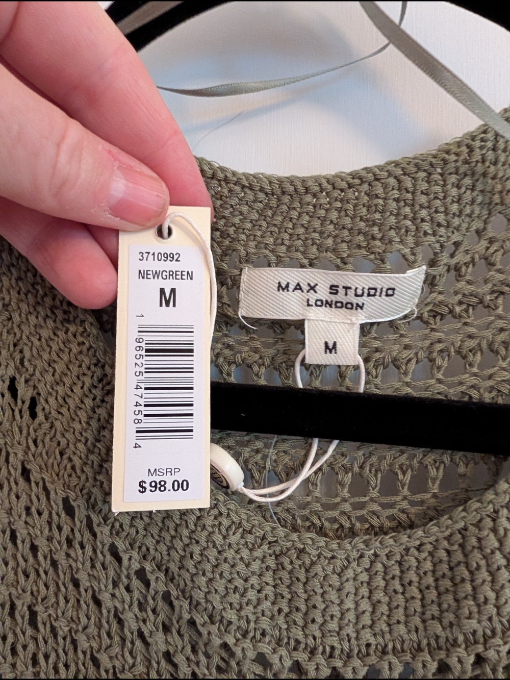 Max Studio Open-Weave Knit Top in New Green - Picture 2 of 3
